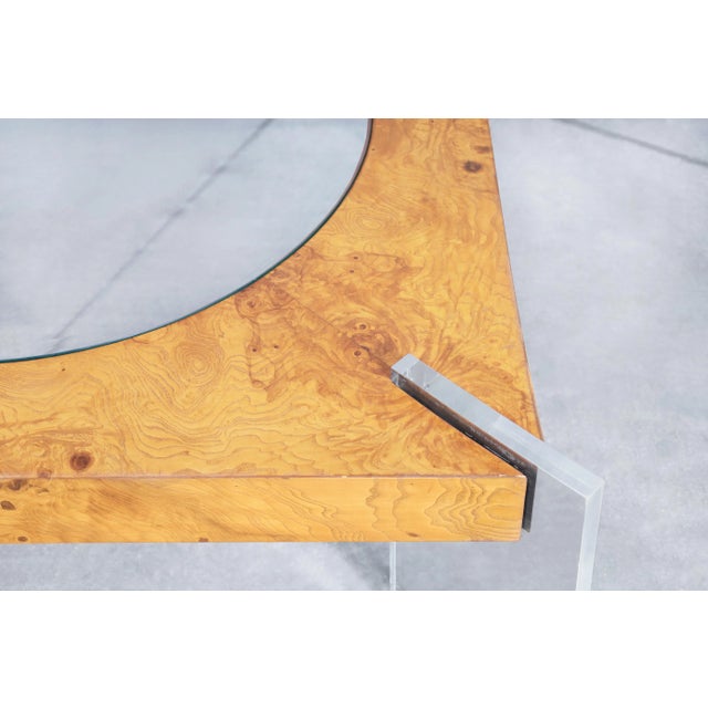 Mid-Century Modern Mid-Century Modern Burl Wood and Lucite Coffee Table by Vladimir Kagan For Sale - Image 3 of 12