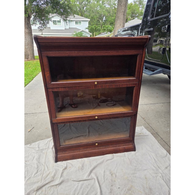 Antique Arts & Crafts Quarter-Sawn Oak 3-Stack Barrister Bookcase For Sale - Image 4 of 16