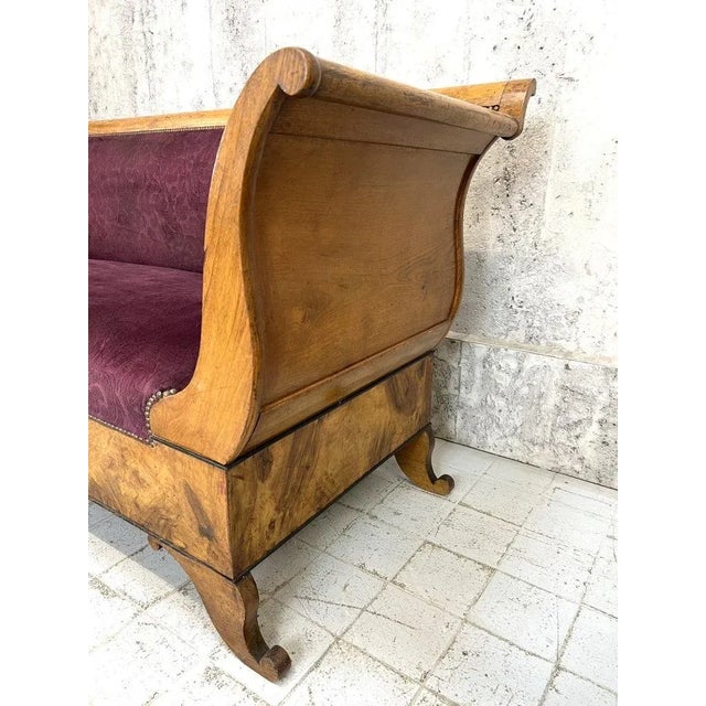 Art Deco Violet Jacquard Velvet and Walnut Wood Canape Sofa For Sale - Image 6 of 10