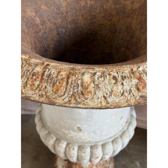 Neoclassical Set of 4 19th Century French Cast Iron Garden Urns For Sale - Image 3 of 18