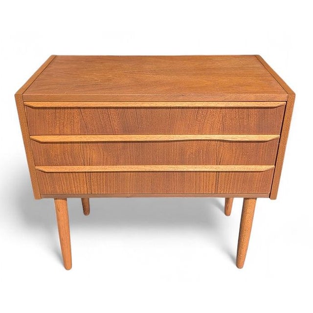 Dimensions 25.5" H 25.5" L and 11.5" D Vintage made in the 1950's - Recently refurbished. Most of these pieces were...