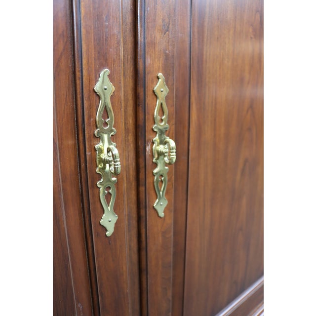 Henkel Harris Solid Cherry Linen Press / Armoire – Wild Black Cherry For Sale In Philadelphia - Image 6 of 14