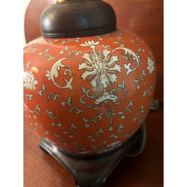 Early 20th Century Vintage Chinese Ginger Jar Lamp in Orange, White and Green For Sale - Image 5 of 5
