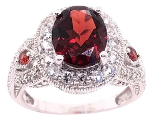 14 Karat White Gold Antique Ring Oval Garnet Center With Accents