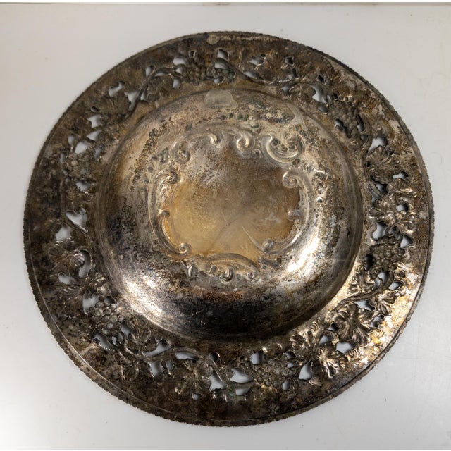 19th Century English Sheffield Silverplate Centerpiece Bowl or Charger With Grape Motif For Sale - Image 10 of 12