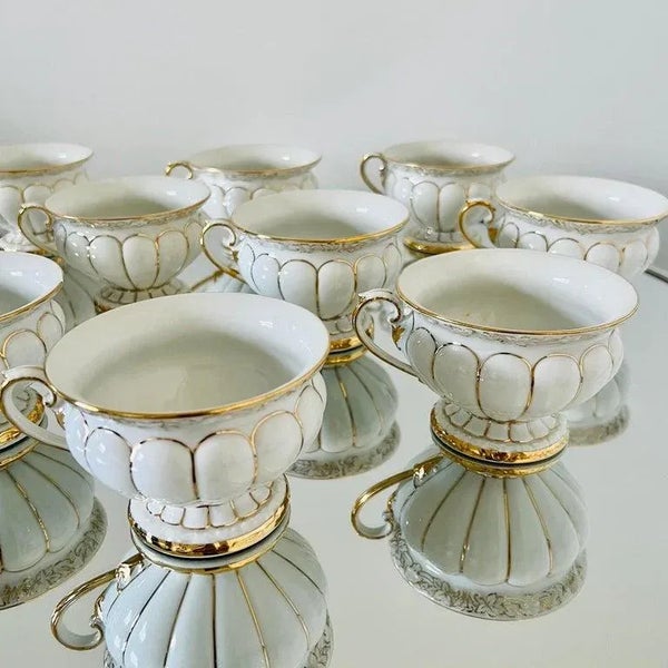 Meissen Germany Baroque Porcelain and Gold Cups and Saucers, Set