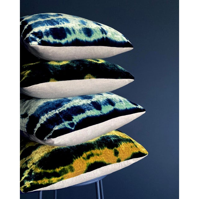 Abstract Hand Dyed Silk Velvet Pillow, Jade Green & Indigo Blue Inkblot Abstract Pattern For Sale - Image 3 of 6