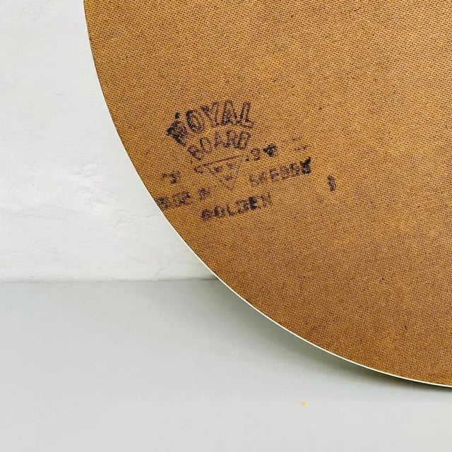 Italian Mid-Century Modern Round White Plastic Mirror, 1980s For Sale - Image 15 of 16