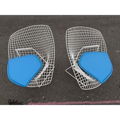 Bertoia for Knoll Small Diamond Chairs, Mid-Century Modern, USA For Sale In Philadelphia - Image 6 of 10