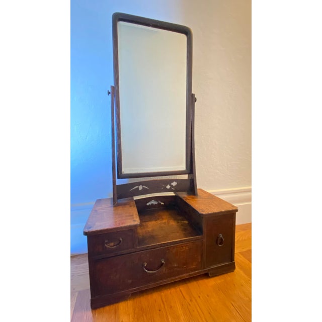 Beautiful Antique Japanese Geisha Kyodai Tansu with beveled mirror from the (Meiji Period) 1868-1912. The...