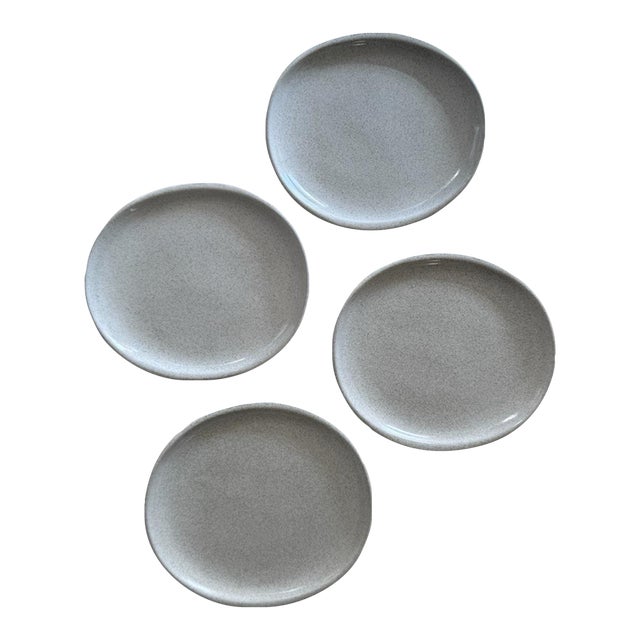 Vintage Glidden Pottery Asymmetrical Dinner Plates – California Studio Stoneware, Mid-Century 1940s - Set of 4 For Sale