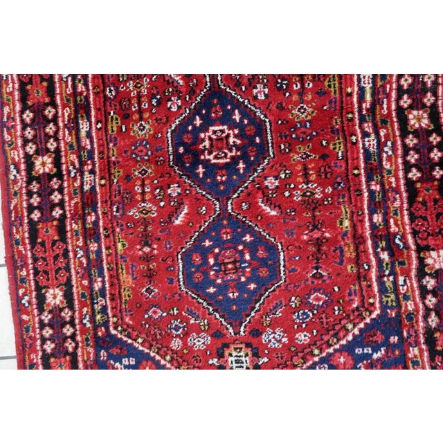 Textile 1970s Handmade Vintage Persian Shiraz Rug 3.1' X 4.9' For Sale - Image 7 of 10