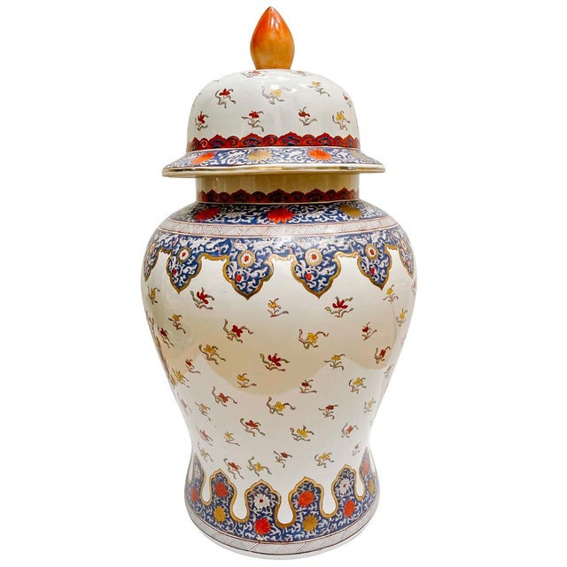 A very large late 20th century Chinese export temple ginger jar in a unique armorial design featuring two large hand-...
