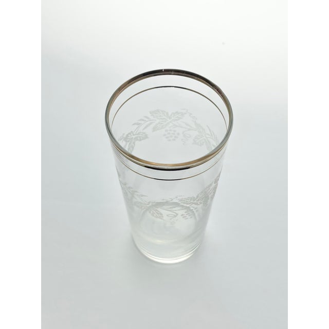 1950s Vintage Bartlett Collins 6 Grape Design Highball Tumbler Glasses For Sale - Image 4 of 4