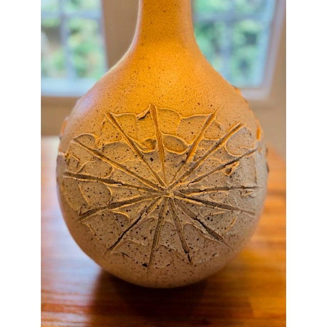 David Cressey Mid 20th Century David Cressey Attributed Bubble Body Sunburst Stoneware Table Lamp For Sale - Image 4 of 12