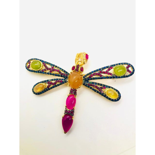 Bochic “Orient” Vintage Multi Color Fancy Sapphire & Ruby Brooch Set In 18K Gold For Sale In New York - Image 6 of 9