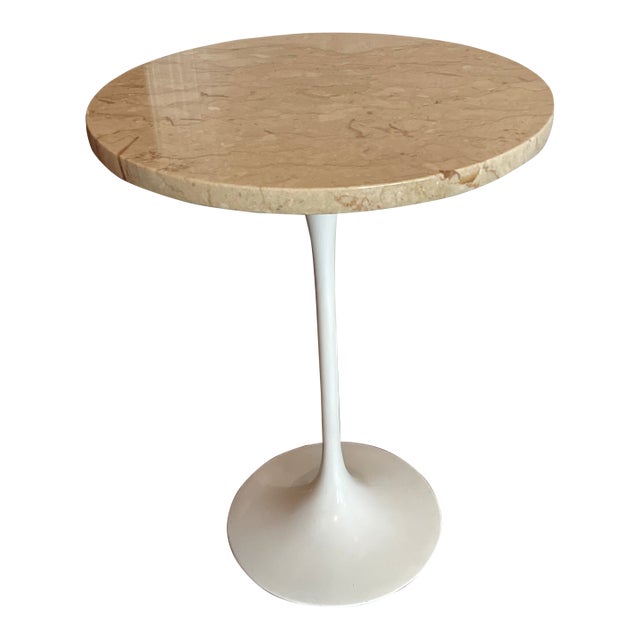 1960s Vintage Tulip Style Round Table For Sale