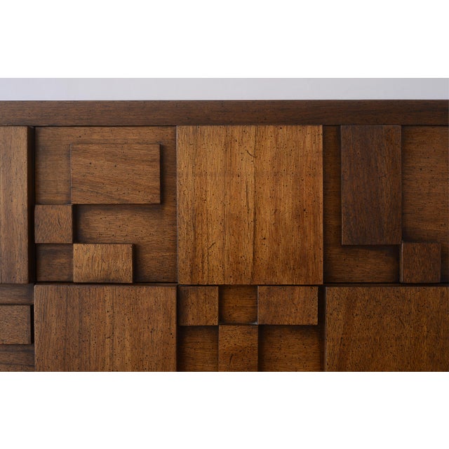 MCM Lane Brutalist Staccato Lowboy Dresser & Mirror Set For Sale - Image 10 of 18