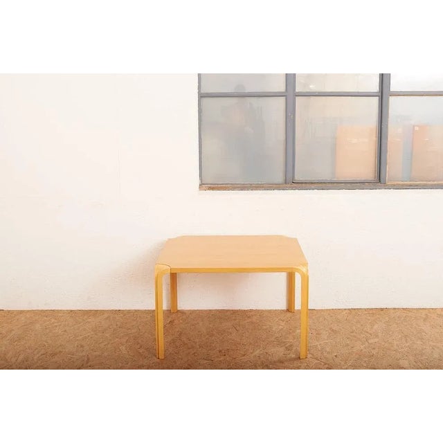 Coffee Table in Birch by Alvar Aalto for Artek, 1954 For Sale - Image 8 of 11