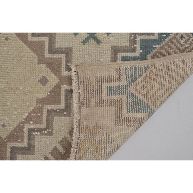 1960s Anatolian Geometric Wool Carpet For Sale In Phoenix - Image 6 of 10