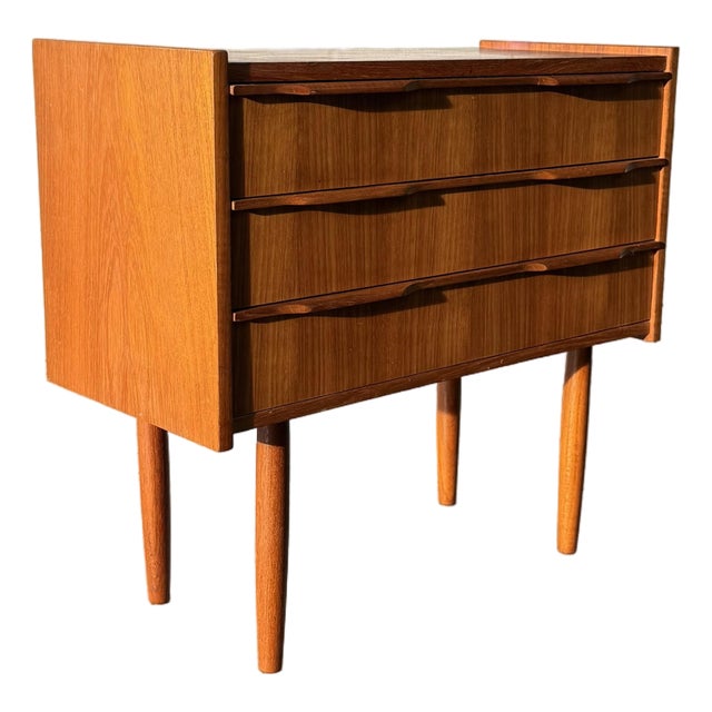 Vintage Danish Modern Teak 3 Drawer Commode Ejsing Møbelfabrik, 1960's Mid Century For Sale