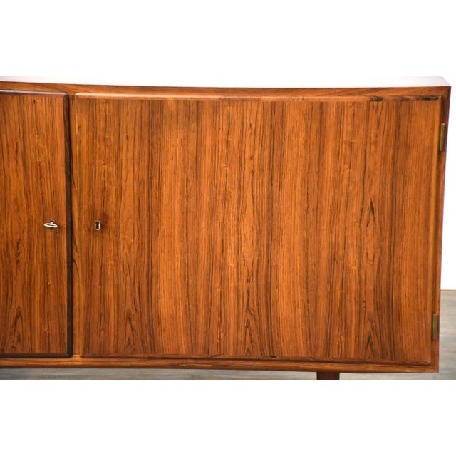 1960s Danish Rosewood Credenza by Poul Hundevad For Sale - Image 10 of 10