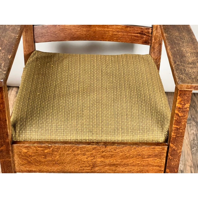 Antique Quarter Sawn Mission Oak Arm Chair by Quaint Furniture C. 1920 For Sale In Boston - Image 6 of 10