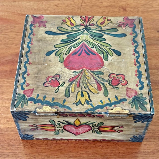 Mid 20th Century Hand-Painted Folk Art Wooden Cigar Box For Sale - Image 4 of 7