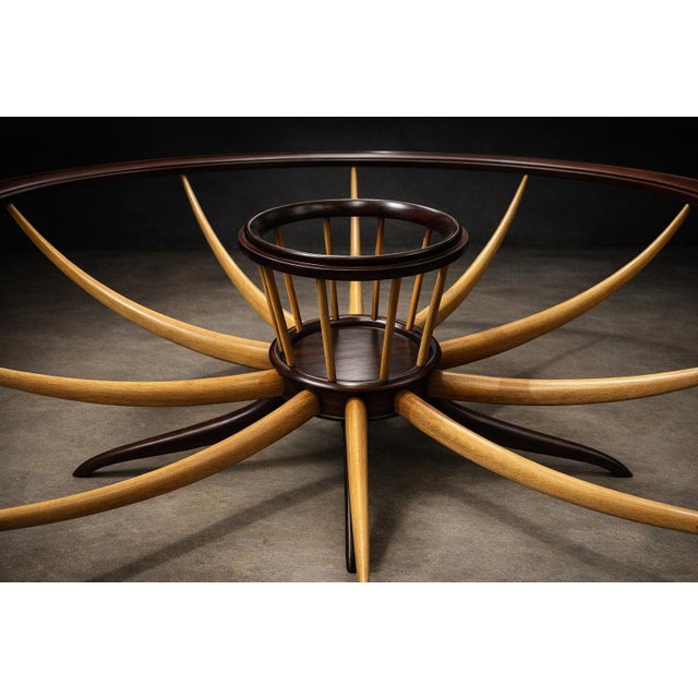 Brazilian Modern Coffee Table With Flower Vase in Two Woods, Giuseppe Scapinelli, 1950s For Sale In New York - Image 6 of 12
