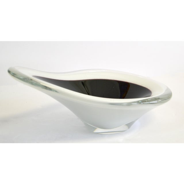 1956 Paul Kedelv Flygsfors Coquille Glass Bowl Triple Encases Black White Clear For Sale - Image 12 of 12