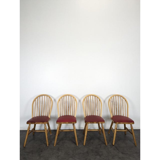 Pine Chairs, Set of 4, in Very Good conditions.