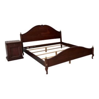 1990s Ethan Allen Medallion Collection Bedroom Set (California King Bed Frame) For Sale