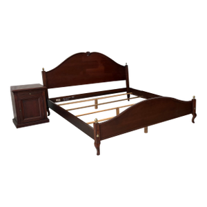 1990s Ethan Allen Medallion Collection Bedroom Set (California King Bed Frame)