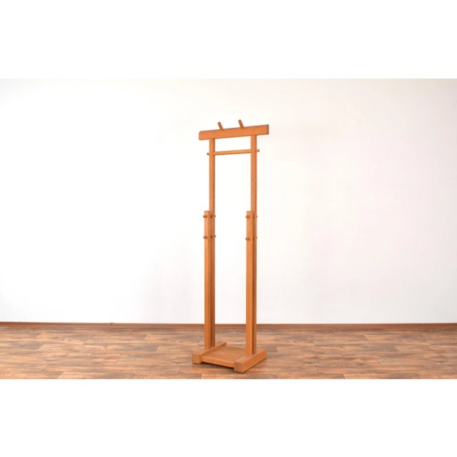 This rack was made in Germany in the 70s. The rack is made of solid beech wood and is preserved in its original, very good...