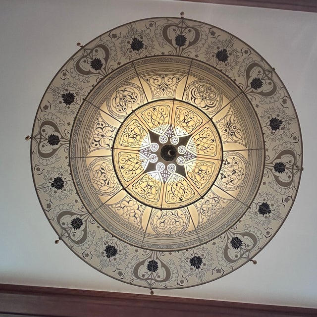 Textile Fortuny Silk Scheherazade 3 Tier Silk Lamp For Sale - Image 7 of 11