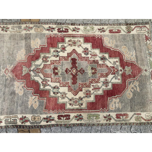 Oushak Handmade Vintage Wool Rug For Sale - Image 6 of 11