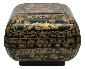 Early 20th Century Chinese Export Double Phoenix Lacquer Box
