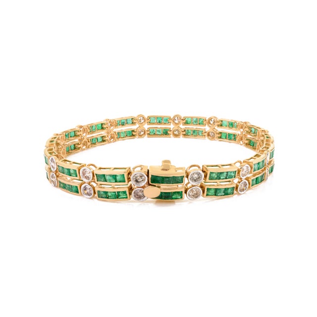 Metal 5.03 Ct Emerald & Diamond Double Row Tennis Wedding Bracelet in 14k Yellow Gold For Sale - Image 7 of 14
