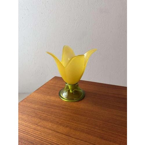 Vintage Glass Table Lamp in Yellow and Green Glass, 1980s For Sale - Image 5 of 5