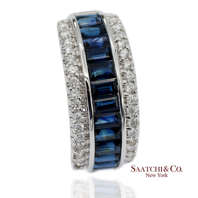 Early 21st Century 18k 750 Solid White Gold Natural Diamond and Natural Sapphire Band Ring, Size 7 For Sale - Image 5 of 11