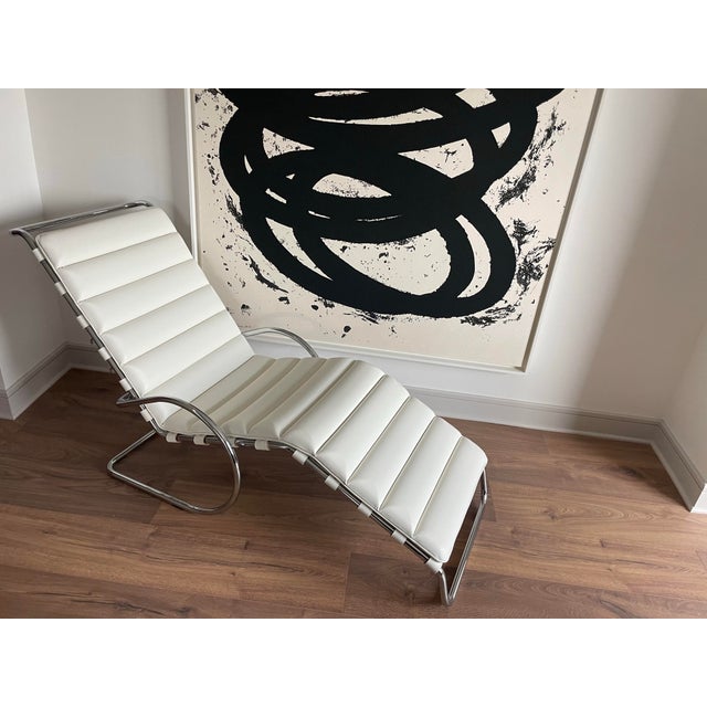 2020s Knoll Mr Adjustable Chaise Lounge by Ludwig Mies Van Der Rohe in Special Order Vicenza Leather For Sale - Image 5 of 9