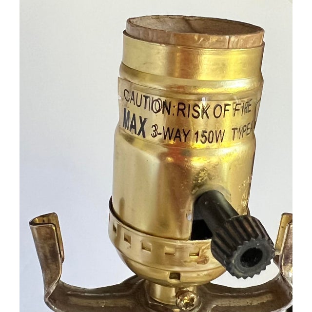 Hollywood Regency Hand-Decorated Italian Tôle Peinte Neoclassical Cylinder Table Lamps, a Pair For Sale - Image 11 of 12