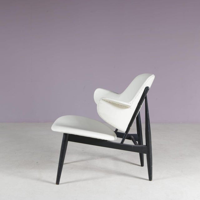 Brown Shell Chair by Ib Kofod-Larsen for Christensen & Larsen, Denmark, 1950s For Sale - Image 8 of 12
