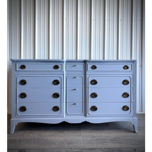 Blue Vintage French Provincial Style Dresser in French Blue With Dark Bronze Hardware For Sale - Image 8 of 8