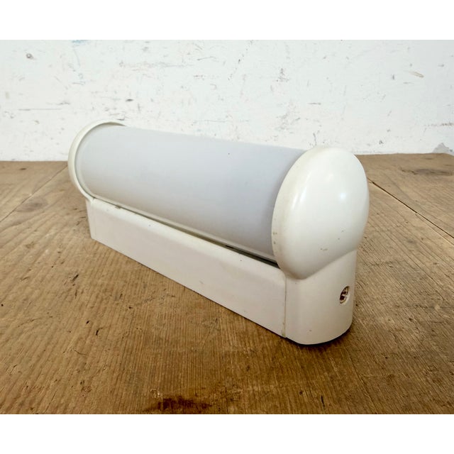 White Industrial White Bakelite and Milk Glass Wall Light from Elektrosvit, 1950s For Sale - Image 8 of 13
