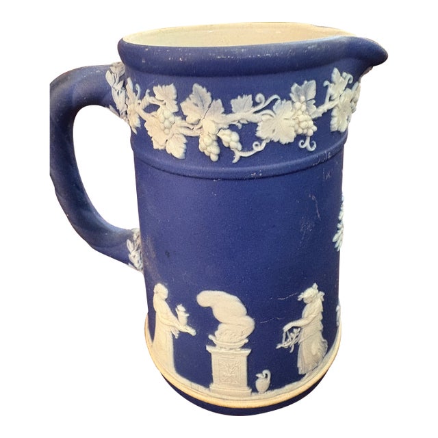 Small Antique Royal Blue Wedgwood Creamer With Women With a Boiling Pot on One Side and Women Hunting on the Other For Sale