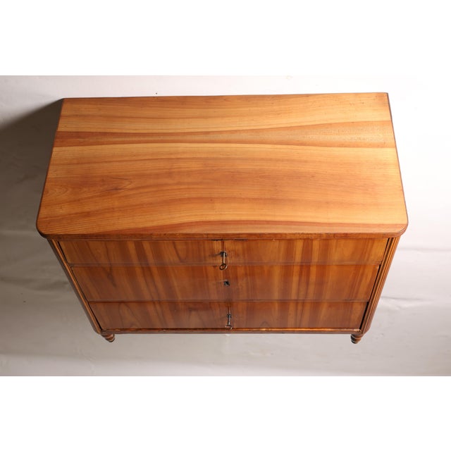 Wood Biedermeier Chest of Drawers in Cherry Wood, 1840s For Sale - Image 7 of 9
