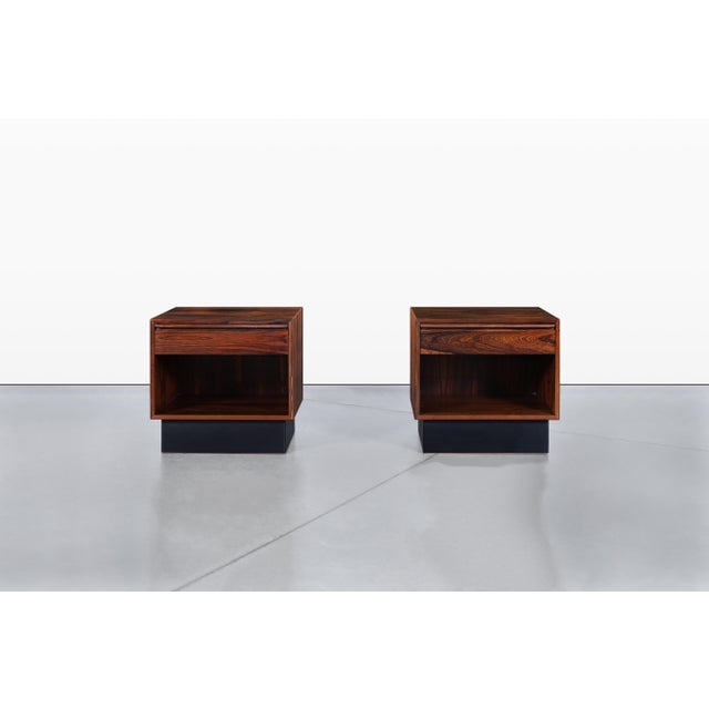 Westnofa Furniture Scandinavian Modern Brazilian Rosewood Nightstands by Westnofa For Sale - Image 4 of 15