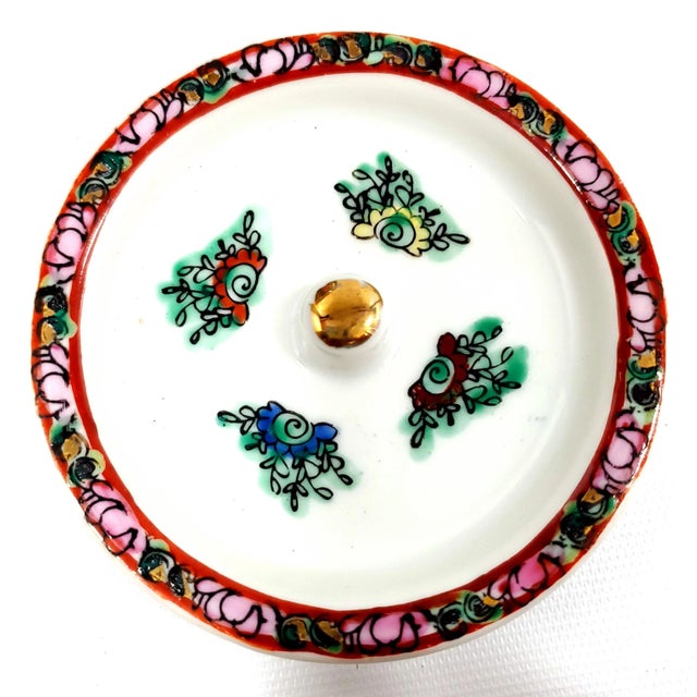 Pink Vintage Chinese Rose Medallion Porcelain Tea Canister With Phoenixes Butterflies and Pink Flowers For Sale - Image 8 of 12