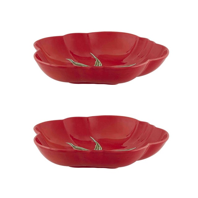 Traditional Bordallo Pinheiro Tomato Pasta Plates, 42 oz, Set of 2 For Sale - Image 3 of 3